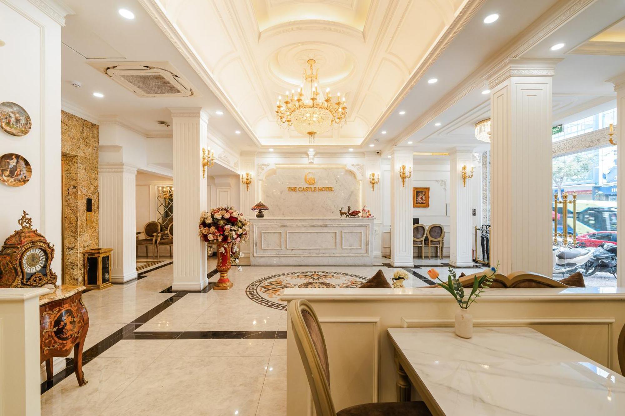 The Castle Hotel Hanoi Exterior foto